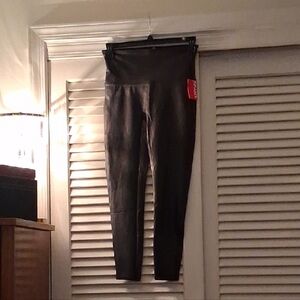 NWT - SPANX Faux Leather Leggings
